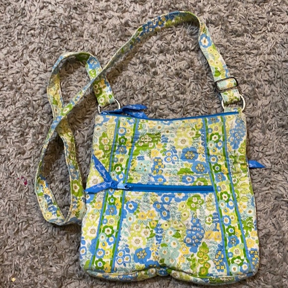 Vera Bradley Handbags - Vera Bradley Purse